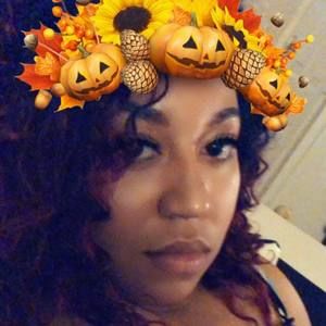 Meet your Posher, Brittney